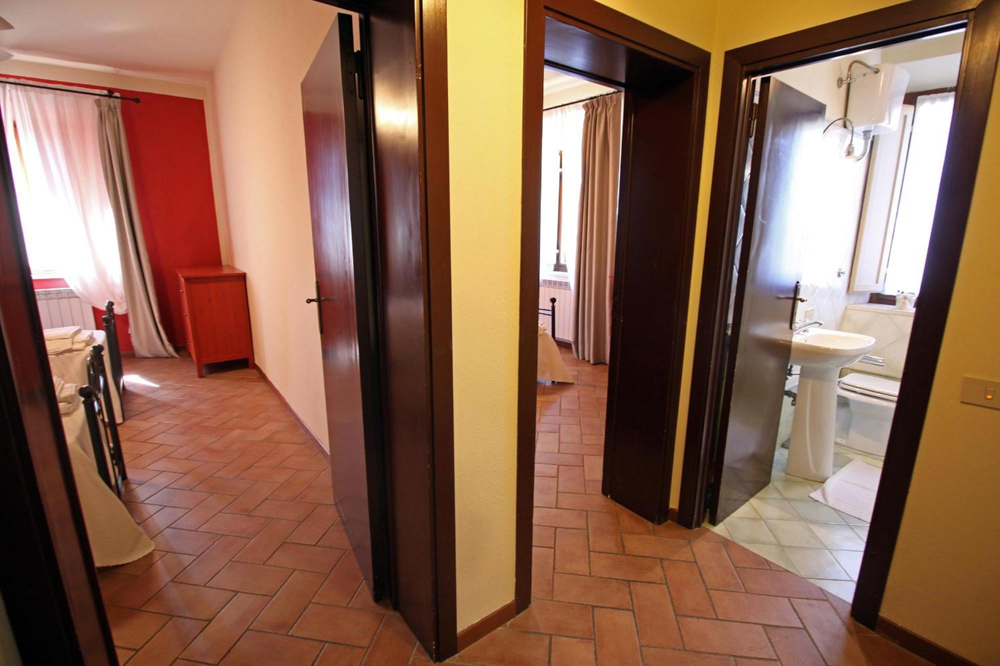 Agriturismo Casale Dello Sparviero カステッリーナ・イン・キアンティ シエナ エクステリア 写真